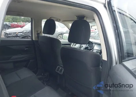 2019 Mitsubishi Outlander Es z USA, uszkodzony, nr VIN JA4AD2A3XKZ053441